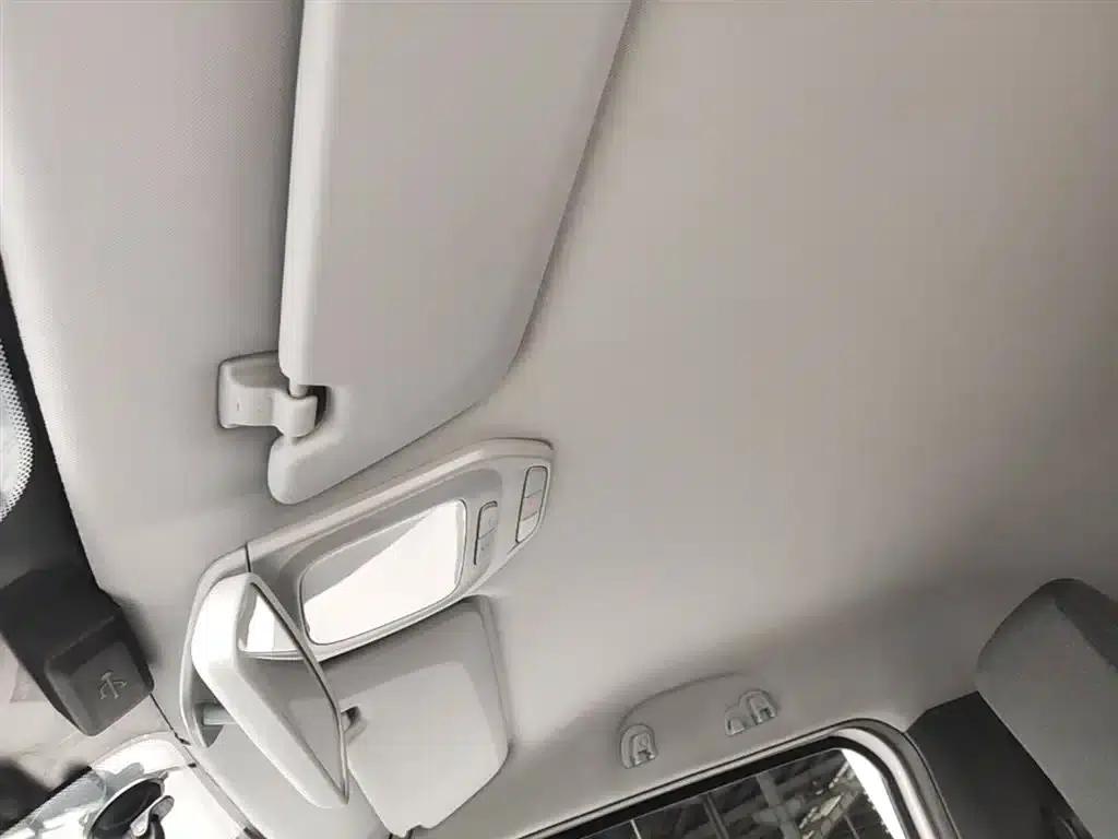 Wuling NanoEV 2021 Fun Edition — миниатюра 18