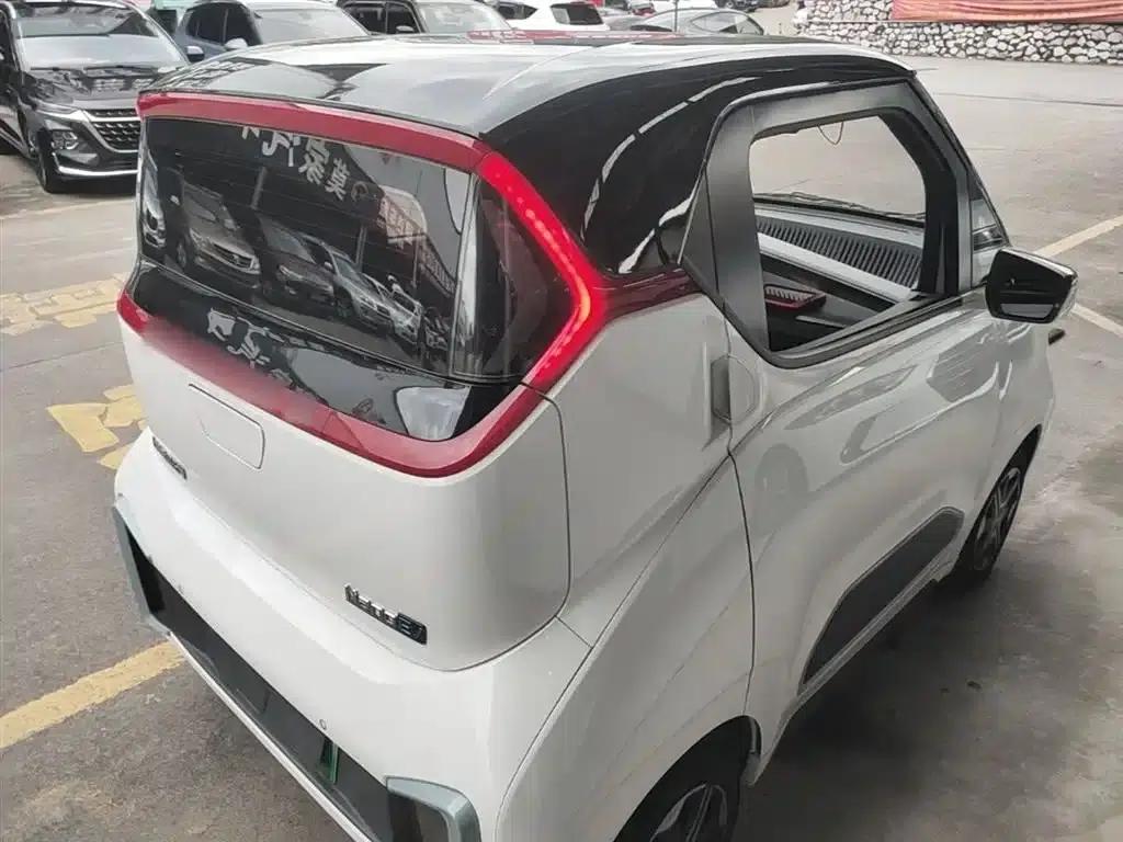 Wuling NanoEV 2021 Fun Edition — миниатюра 7