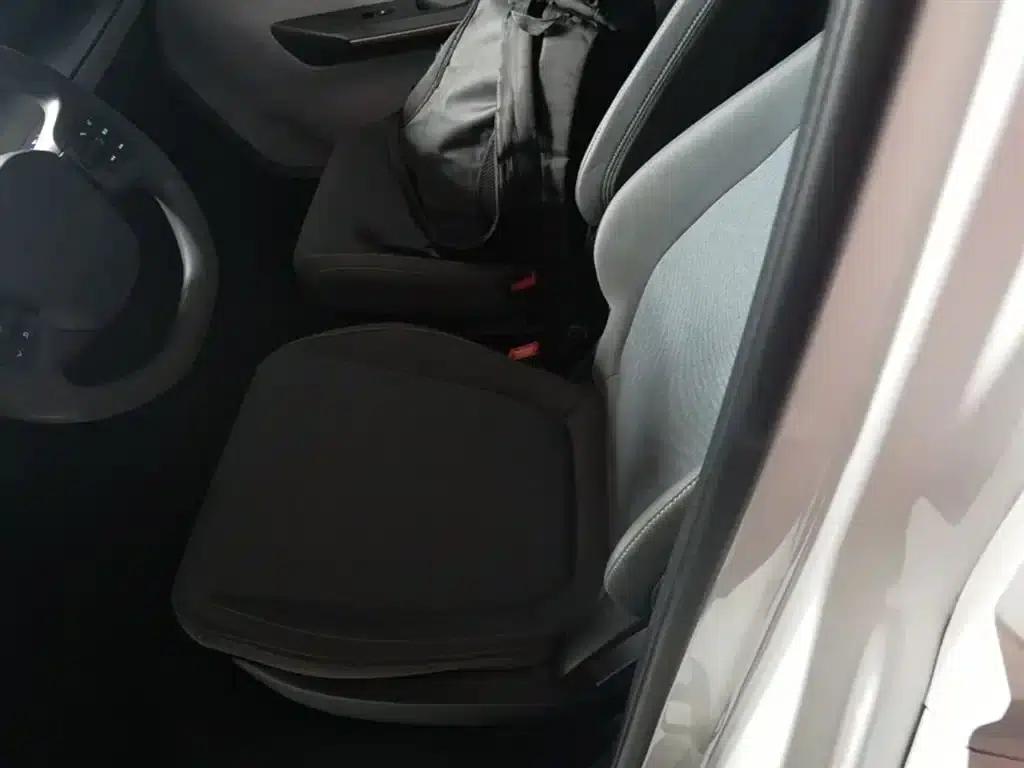 Wuling NanoEV 2021 Fun Edition - High Power Version — миниатюра 17