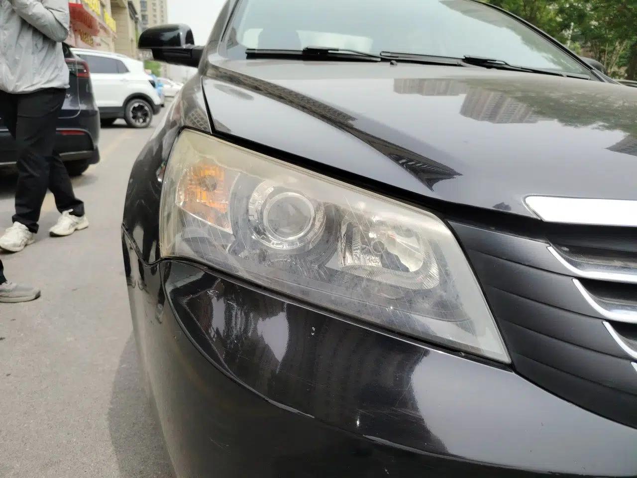 Geely Auto Classic Emgrand 2013 Sedan 1.5L Manual Entry-Level Model — миниатюра 7