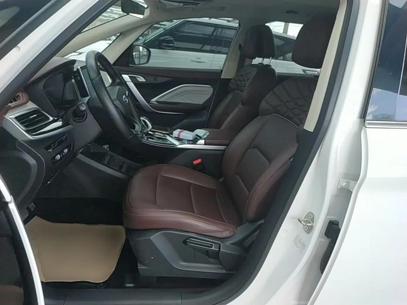 Geely Auto Jiajie New Energy 2022 1.5TD PHEV Platinum Comfort Edition — миниатюра 18
