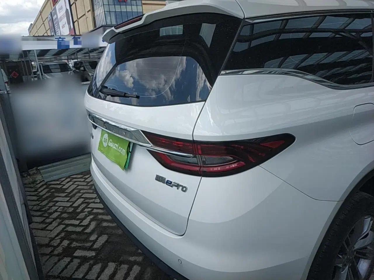 Geely Auto Jiajie New Energy 2022 1.5TD PHEV Platinum Comfort Edition — миниатюра 5