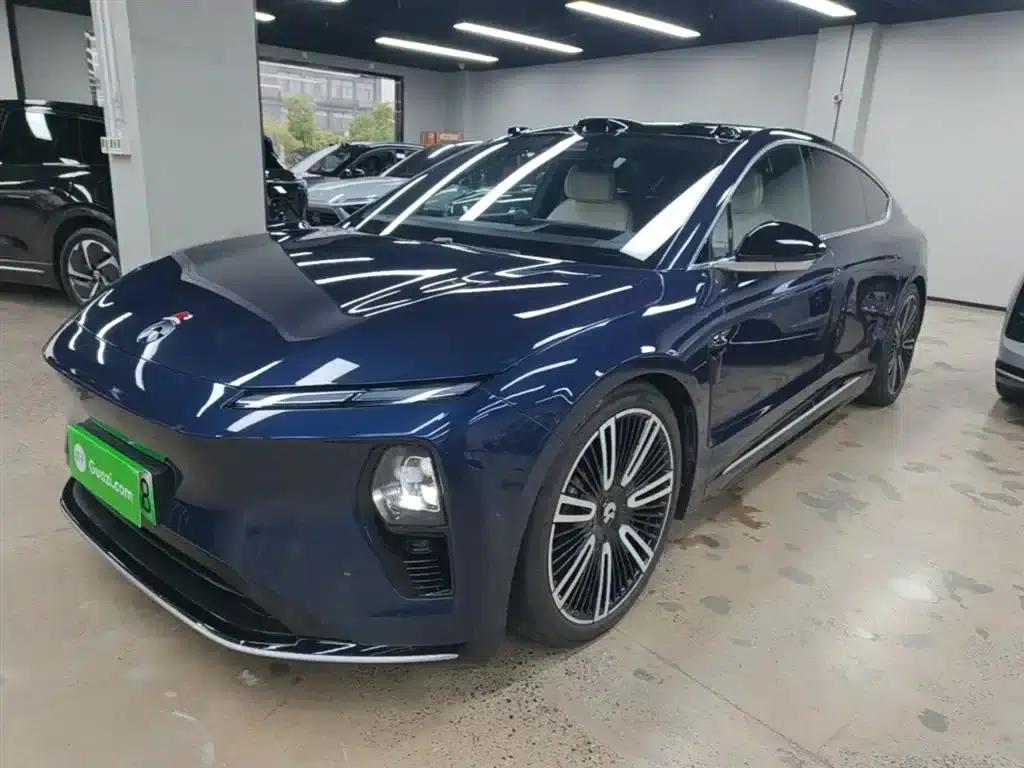 NIO ET9 2025 102kWh Signature Edition — миниатюра 1