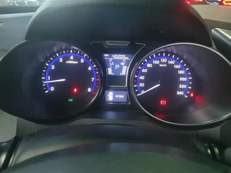 Veloster 2012 1.6T Automatic Luxury Edition — миниатюра 14