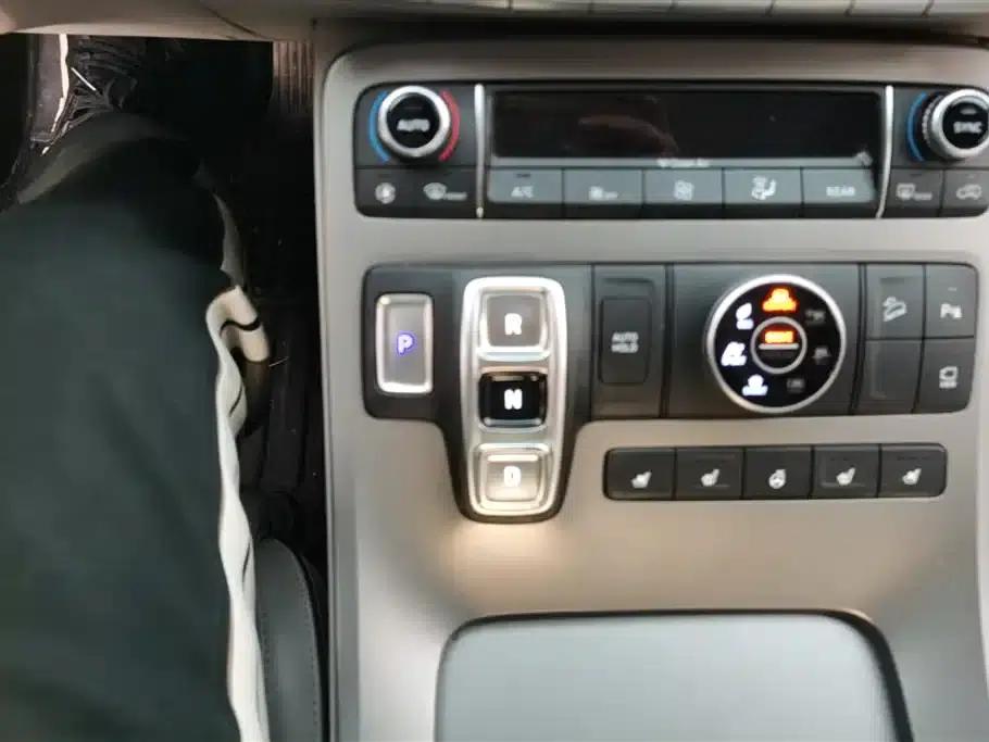 Palisade 2021 3.5L Automatic AWD GLS — миниатюра 16