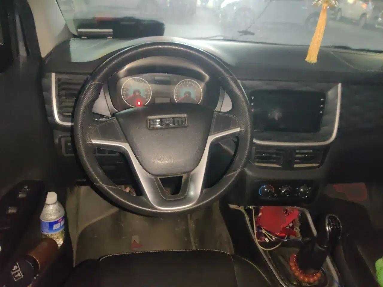 Jinbei Gold Hiace 2023 1.5L Passenger Van Travel Lion 5/6/7-Seater with Central Air Conditioning — миниатюра 11