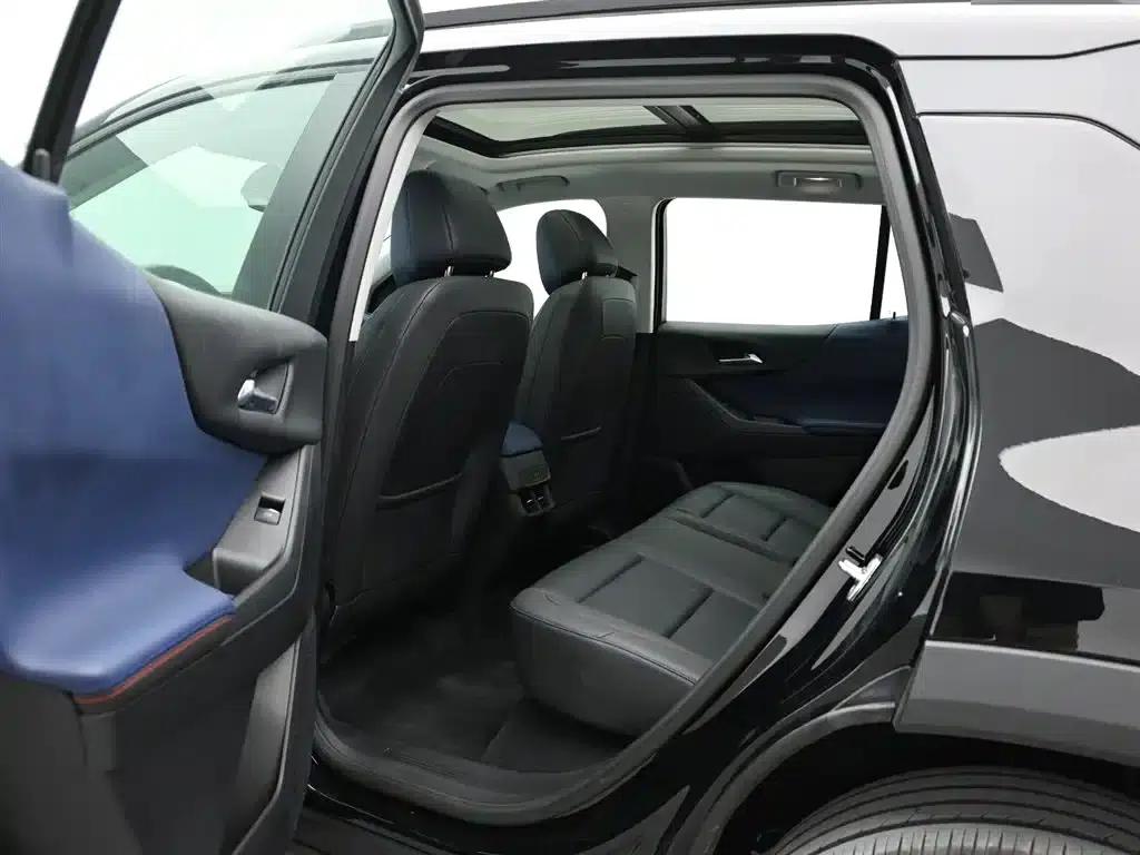 2024 Chevrolet Equinox Plus 102km RS Ultimate Edition — миниатюра 14