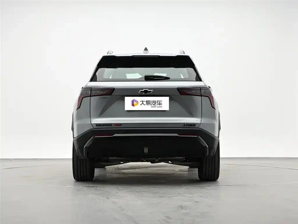 2024 Chevrolet Equinox Plus 102km RS Flagship Edition — миниатюра 4