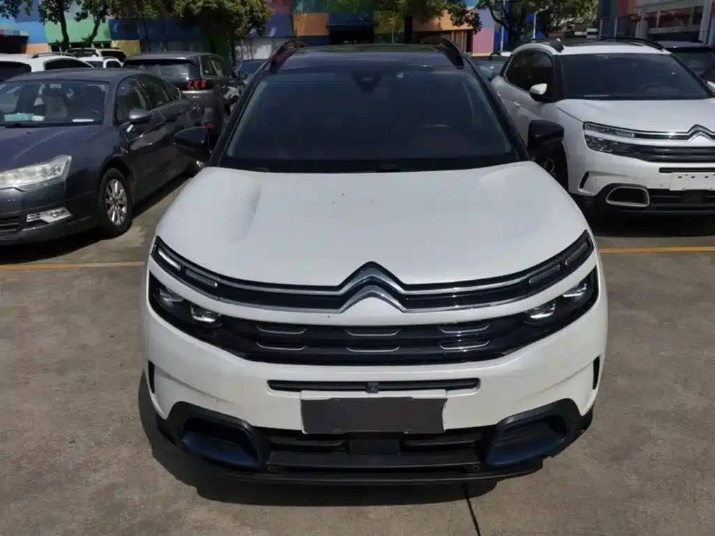 Citroën C5 AIRCROSS New Energy 2020 1.6T AWD Plug-in Hybrid Premium Edition — миниатюра 3
