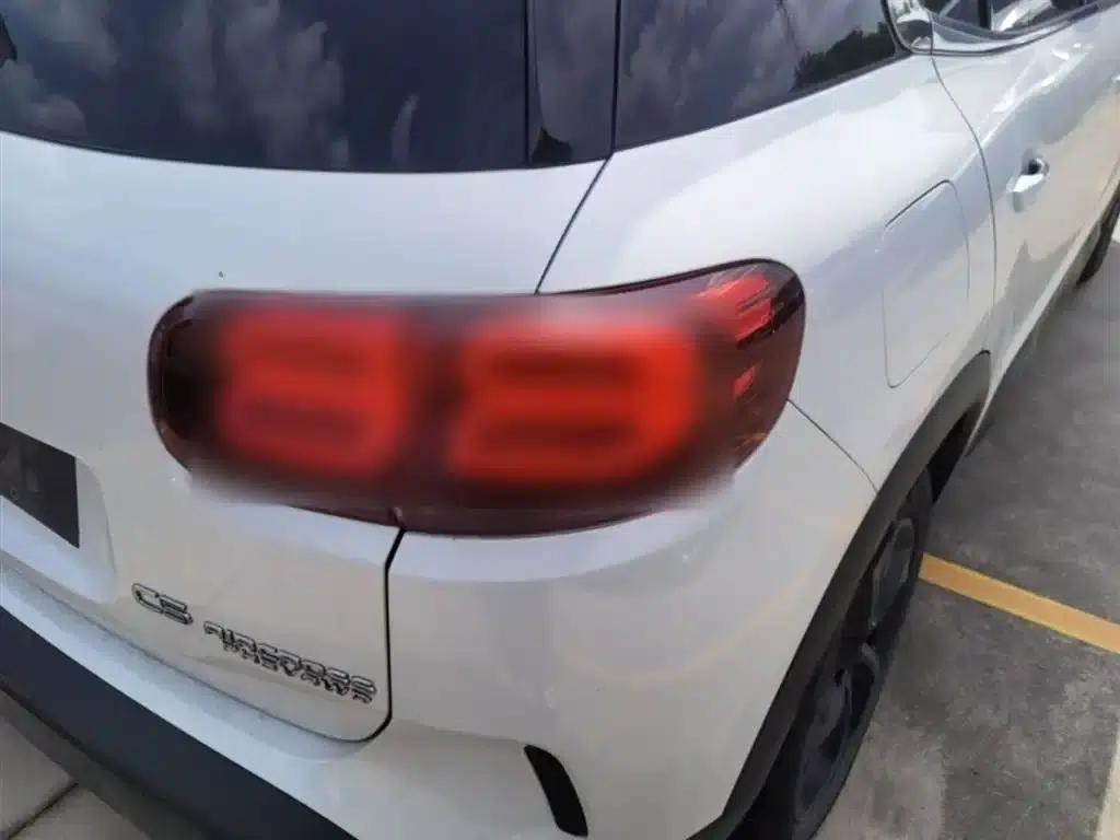 Citroën C5 AIRCROSS New Energy 2020 1.6T AWD Plug-in Hybrid Premium Edition — миниатюра 8