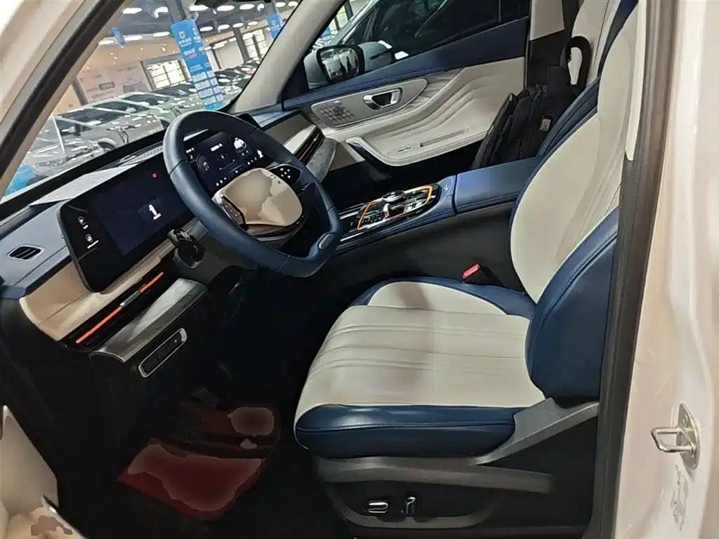 Exeed C-DM 2024 C-DM 1.5TCI 105KM Premium Edition — миниатюра 15