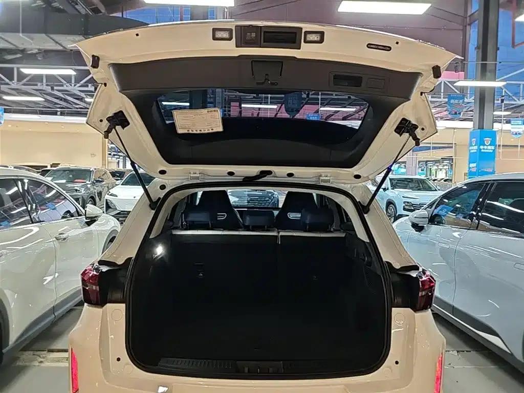Exeed C-DM 2024 C-DM 1.5TCI 105KM Premium Edition — миниатюра 19