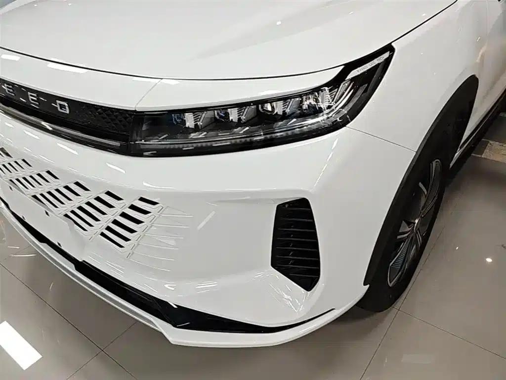 Exeed C-DM 2024 C-DM 1.5TCI 105KM Premium Edition — миниатюра 24