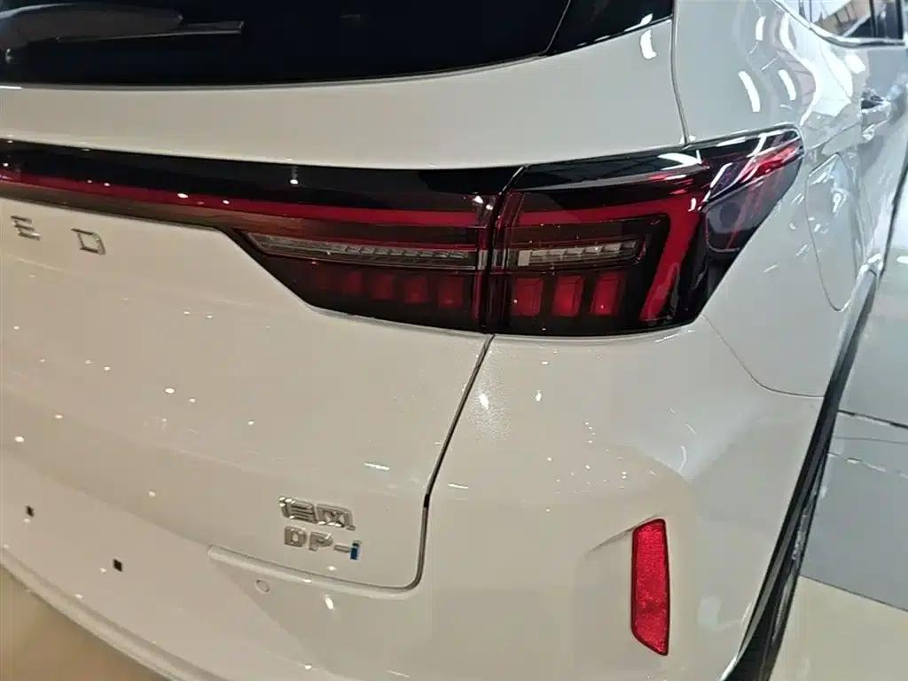 Exeed C-DM 2024 C-DM 1.5TCI 105KM Premium Edition — миниатюра 8