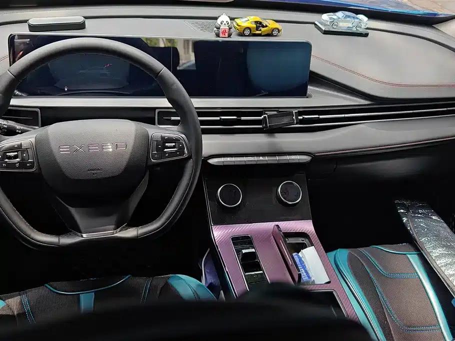 Star Chaser 2022 Wind Chaser Edition 1.5T CVT Wind Rising Edition — миниатюра 12