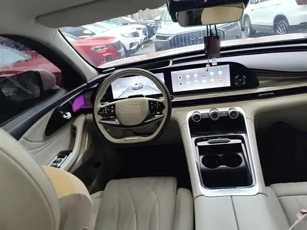 Exeed Yaoguang 2023 400T 4WD Luxury Edition — миниатюра 11