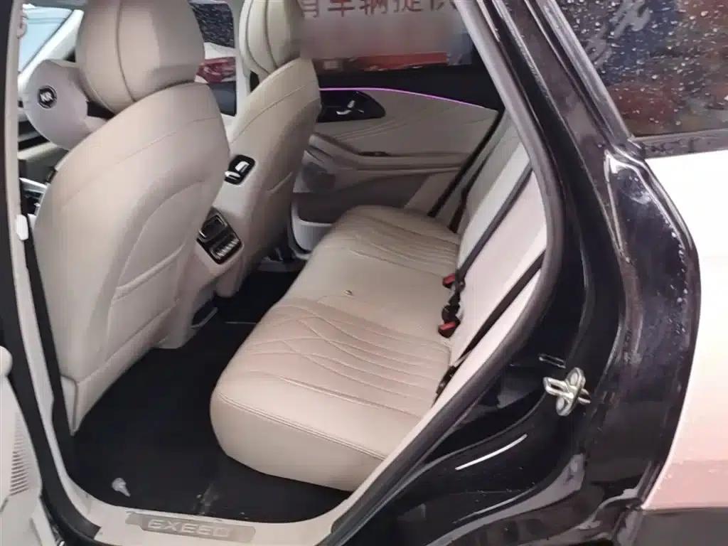 Exeed Yaoguang 2023 400T 4WD Luxury Edition — миниатюра 17