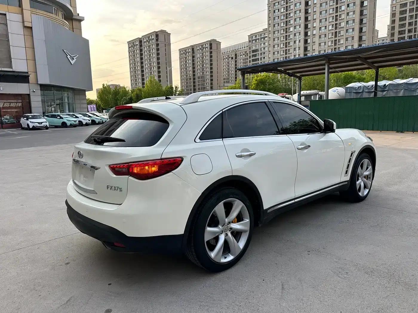 Infiniti FX 2013 FX37 Standard Edition — миниатюра 6