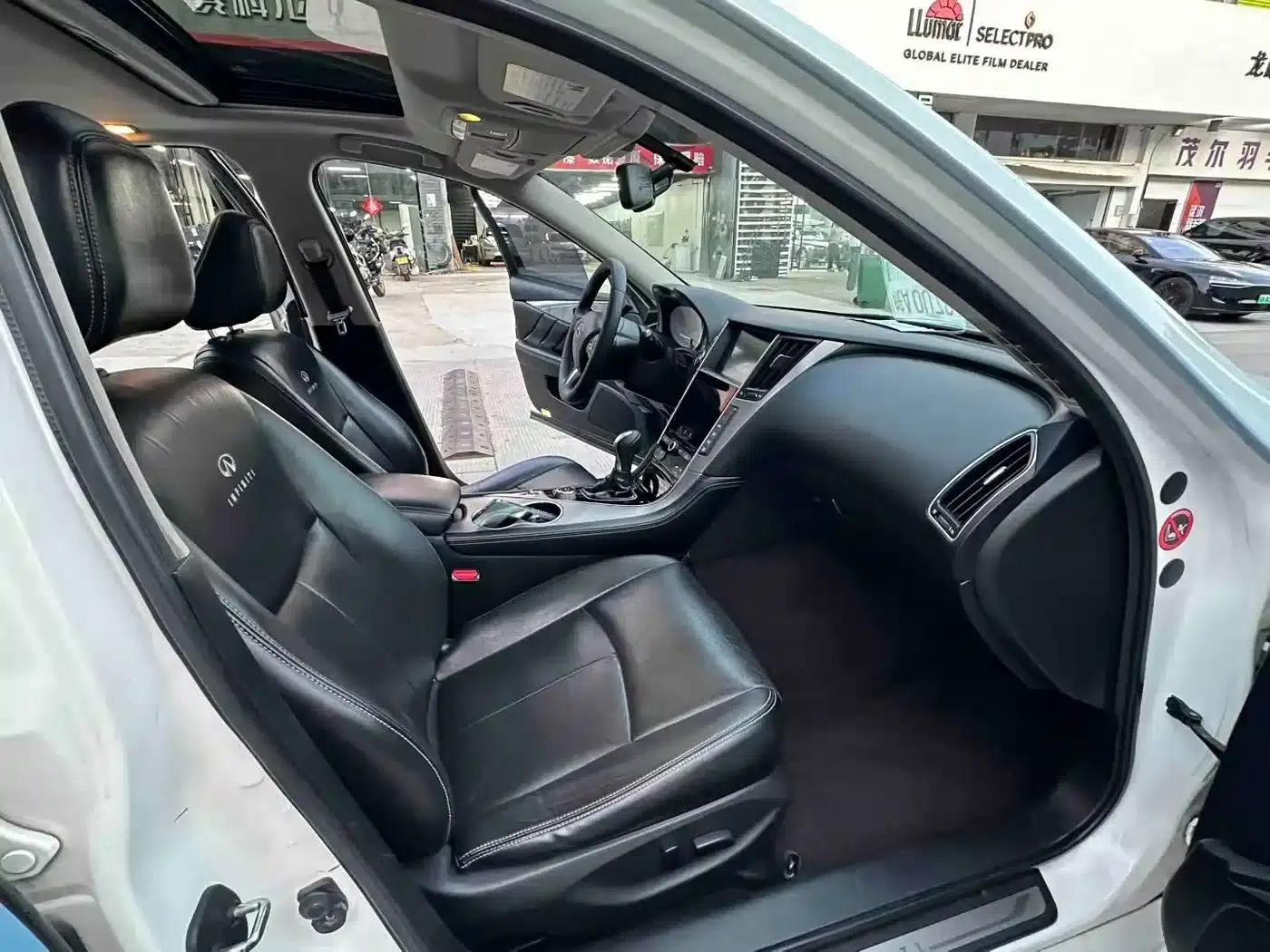 Infiniti Q50 2014 3.7L Luxury Edition — миниатюра 6