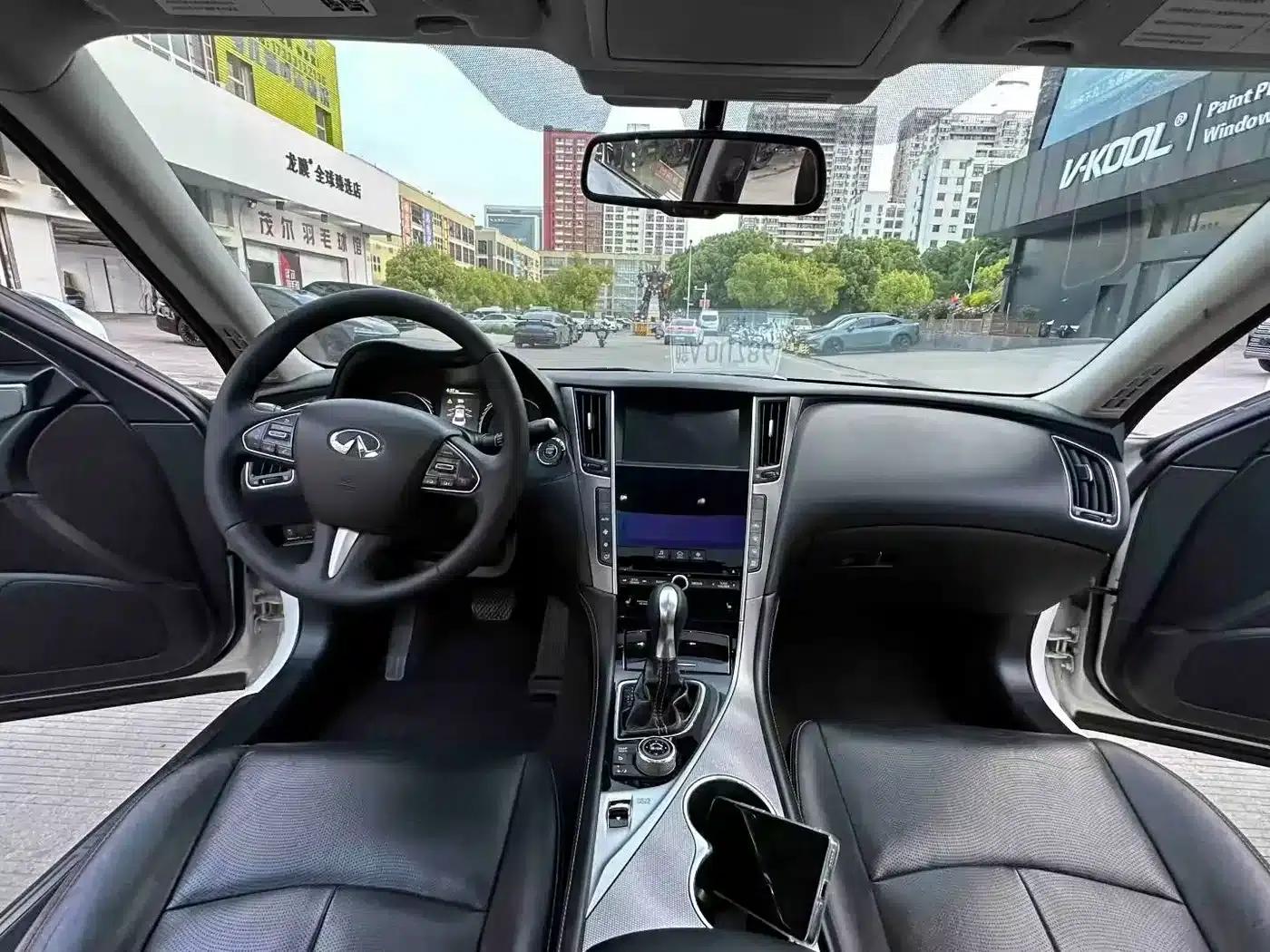Infiniti Q50 2014 3.7L Luxury Edition — миниатюра 7