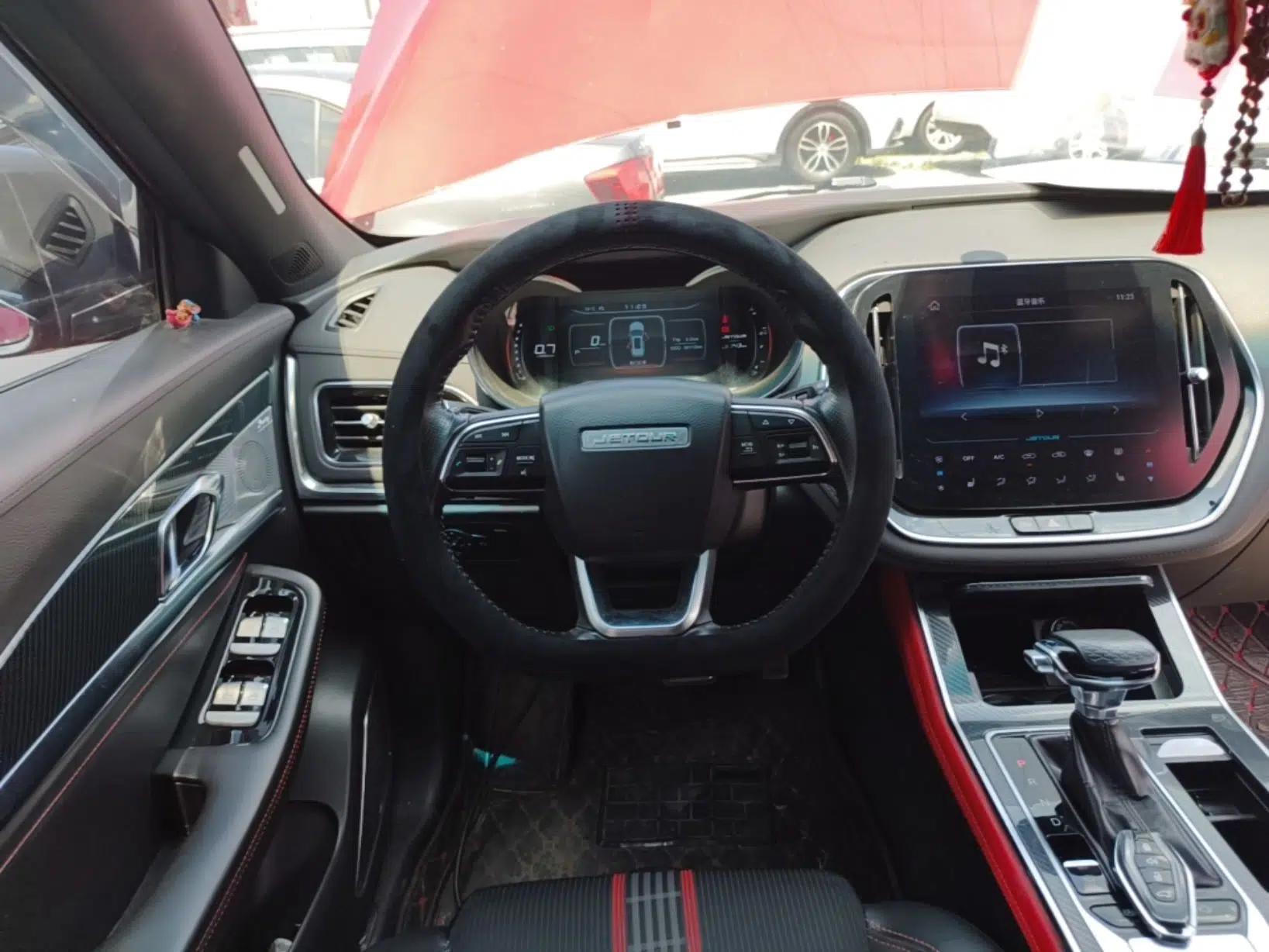 JETOUR X70 Coupe 2020 1.6T DCT ChaoPLUS 5-Seater — миниатюра 13