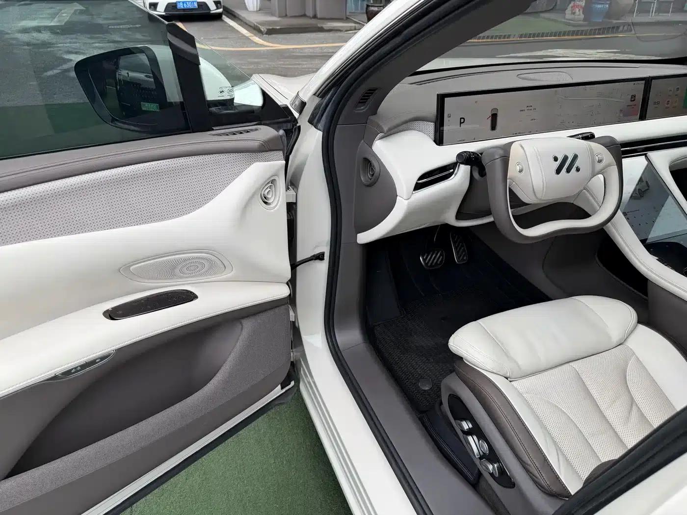 2023 Smart LS7 90kWh Elite Rear-Wheel Drive Edition — миниатюра 3