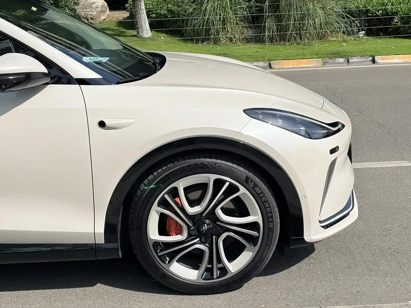 2023 Smart LS7 90kWh Elite Rear-Wheel Drive Edition — миниатюра 4