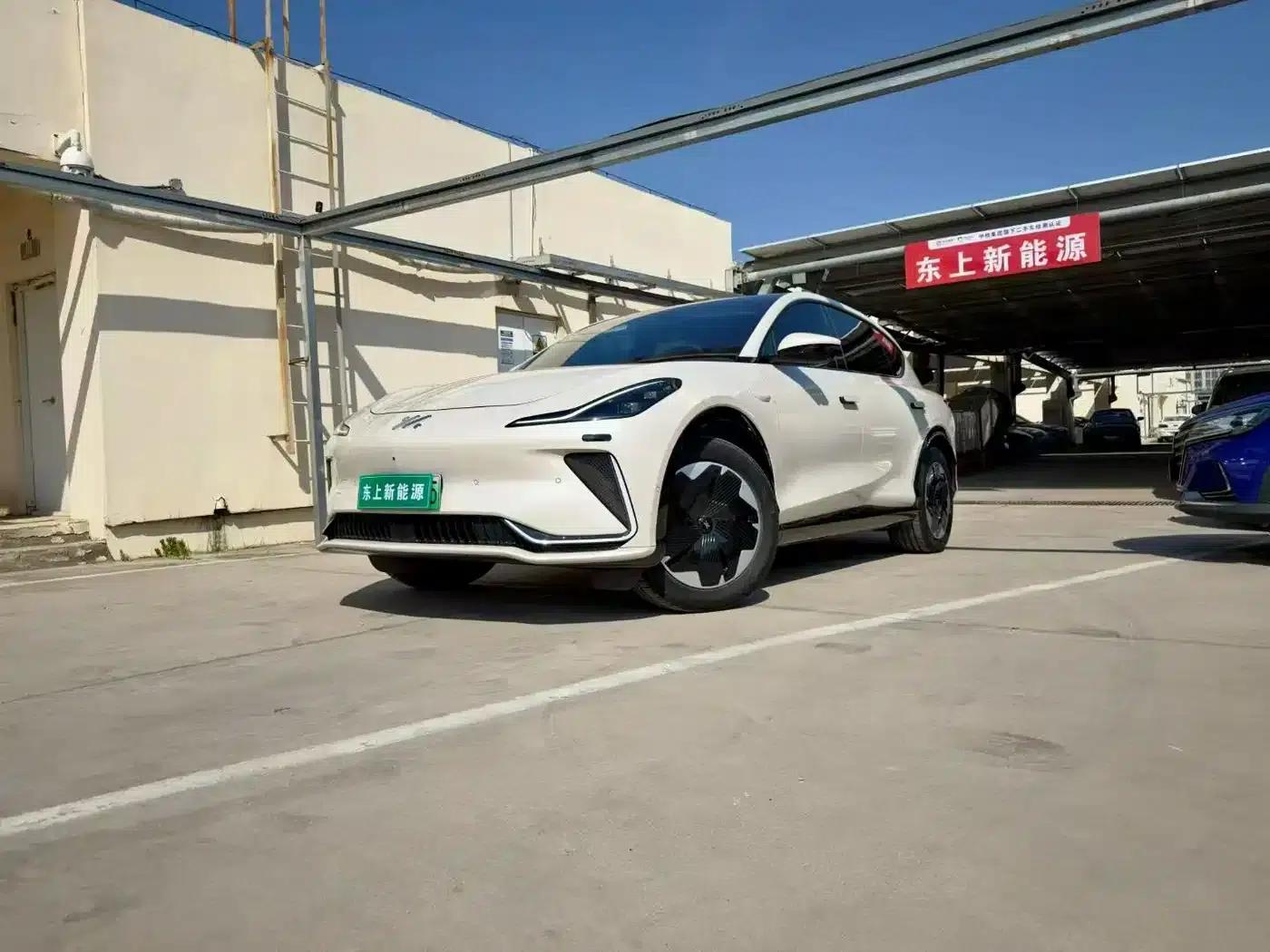2023 Smart LS7 77kWh Urban Fit Rear-Wheel Drive — миниатюра 1