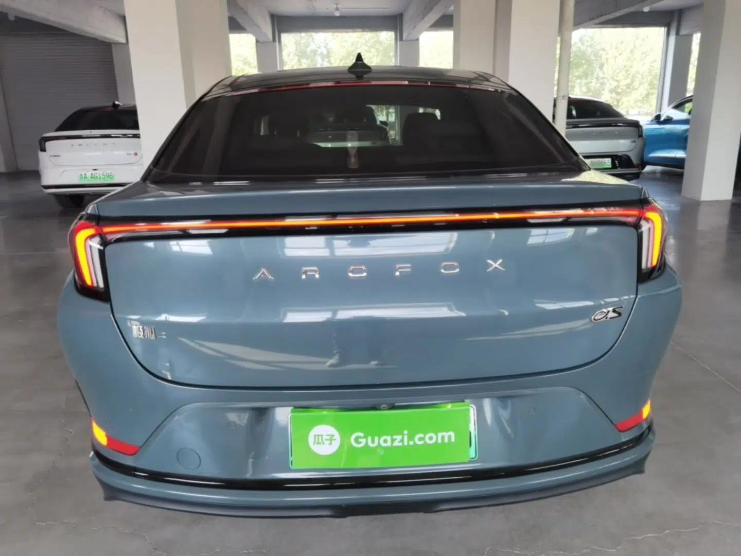 ARCFOX Alpha S 2023 735E+ Forest Edition 160kW — миниатюра 5