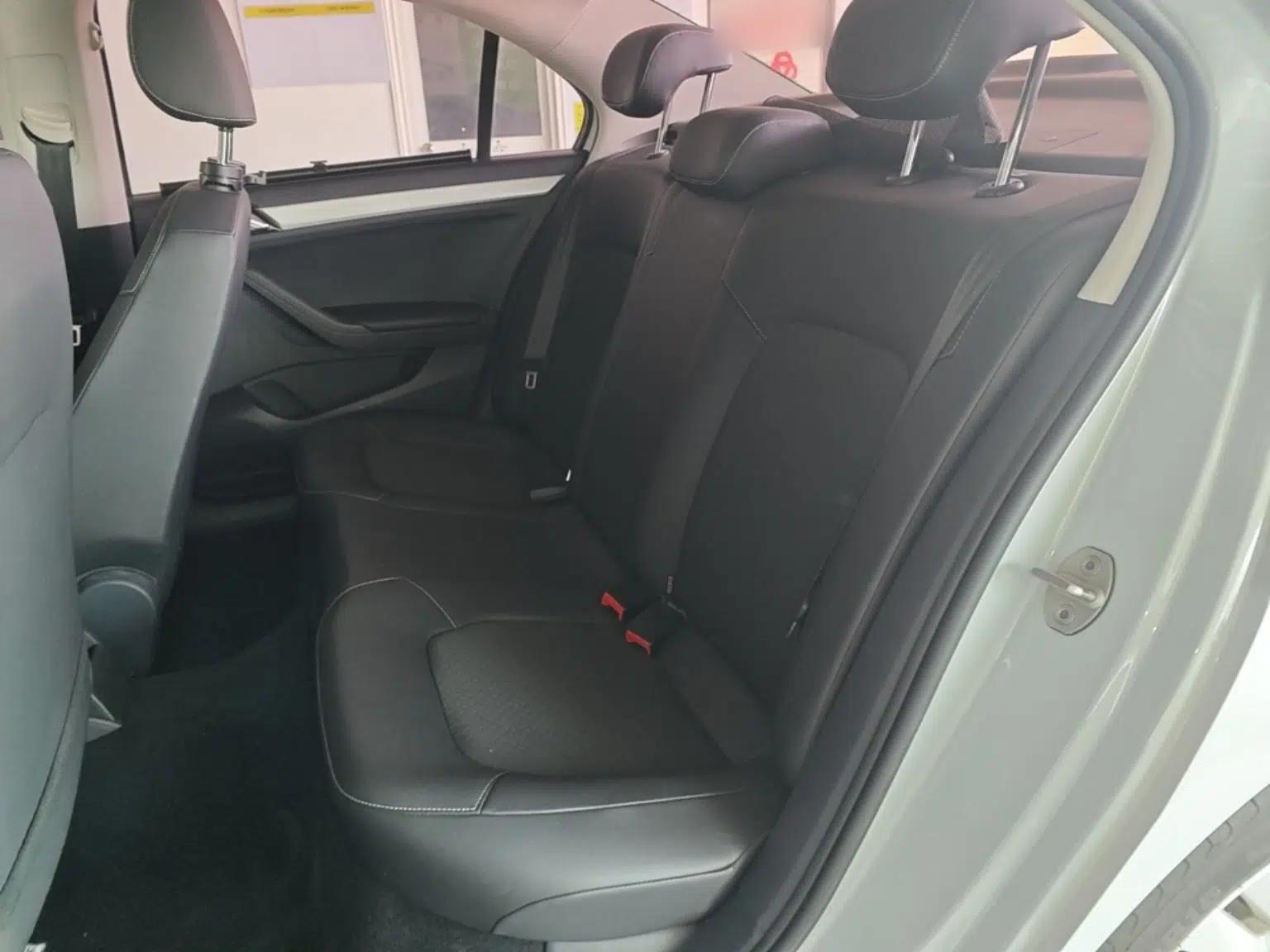 Jetta VA3 2019 1.5L Automatic Enjoyment Edition — миниатюра 20