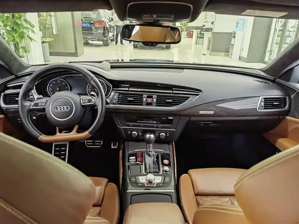 2016 Audi RS 7 RS 7 4.0T Sportback — миниатюра 20