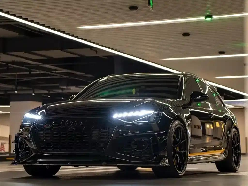 2021 Audi RS 4 RS4 Avant Dark Gold Edition — миниатюра 1