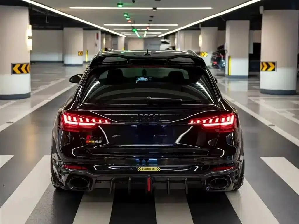 2021 Audi RS 4 RS4 Avant Dark Gold Edition — миниатюра 2