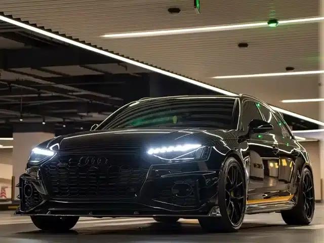 2021 Audi RS 4 RS4 Avant Dark Gold Edition