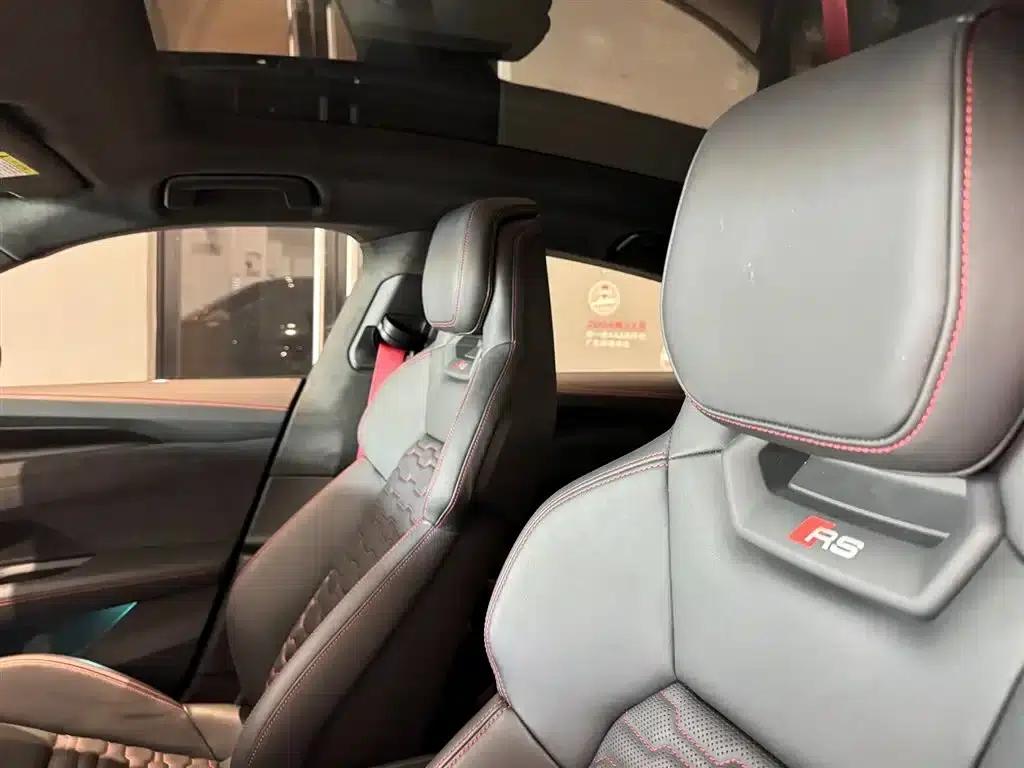 Audi RS e-tron GT 2023 Base Model — миниатюра 9