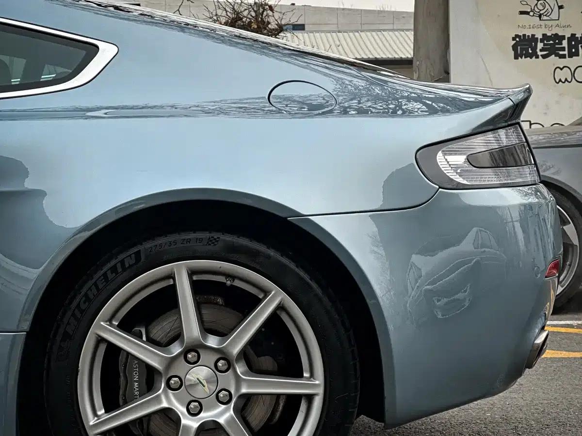 2007 V8 Vantage 4.7L Manual — миниатюра 10