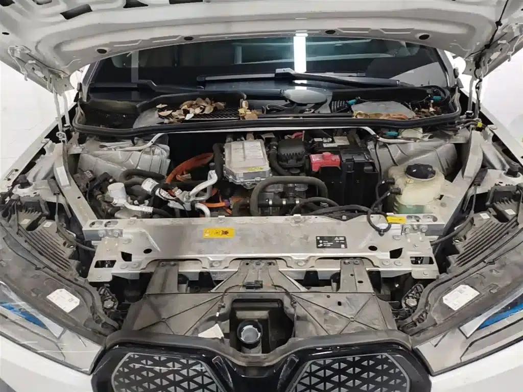 BMW iX 2022 xDrive40 — миниатюра 20