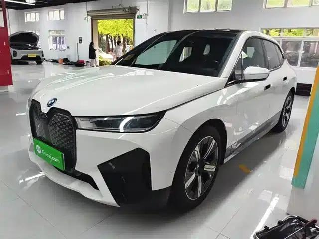 BMW iX 2022 xDrive40