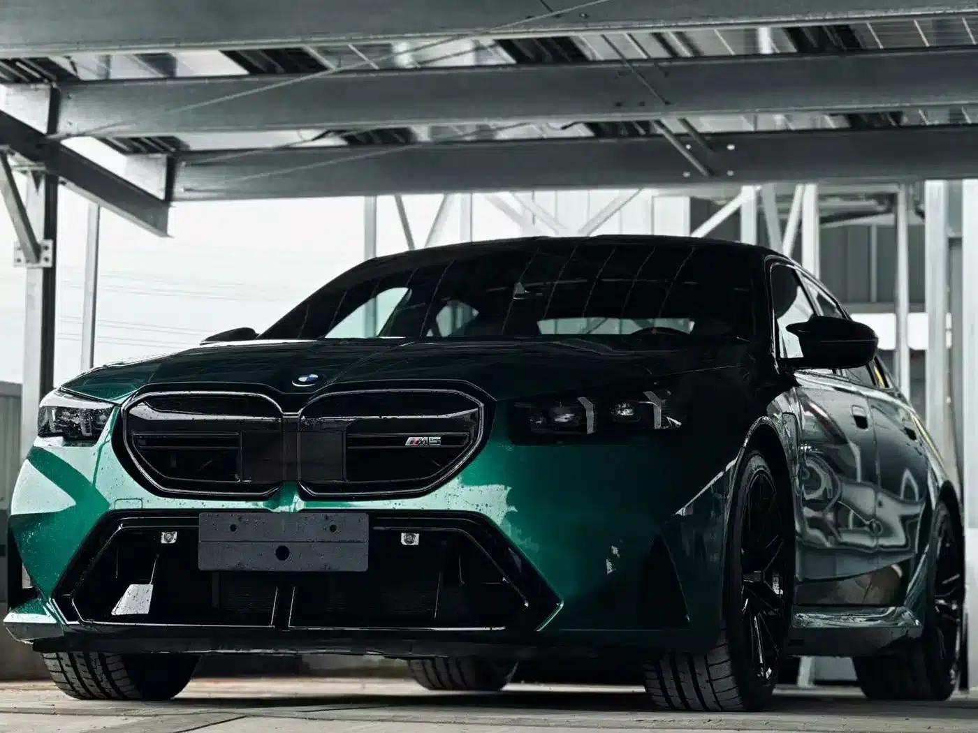 BMW M5 PHEV 2025 M5 — миниатюра 1