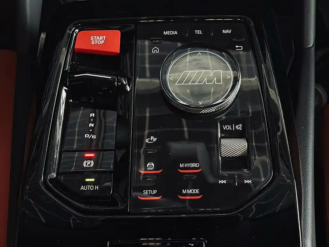 BMW M5 PHEV 2025 M5 — миниатюра 8