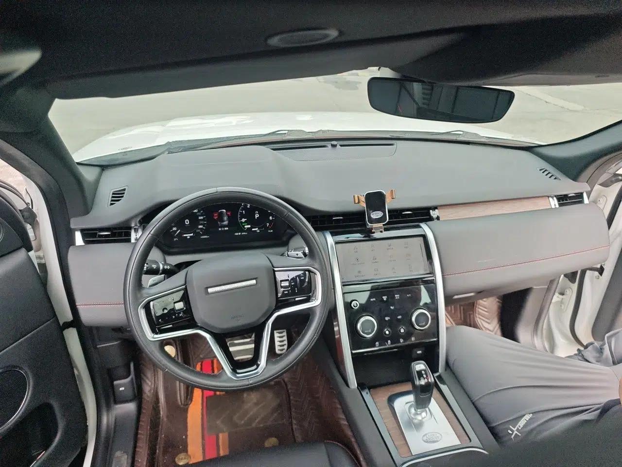 Land Rover Discovery Sport New Energy 2022 P300e Performance Tech Edition — миниатюра 10