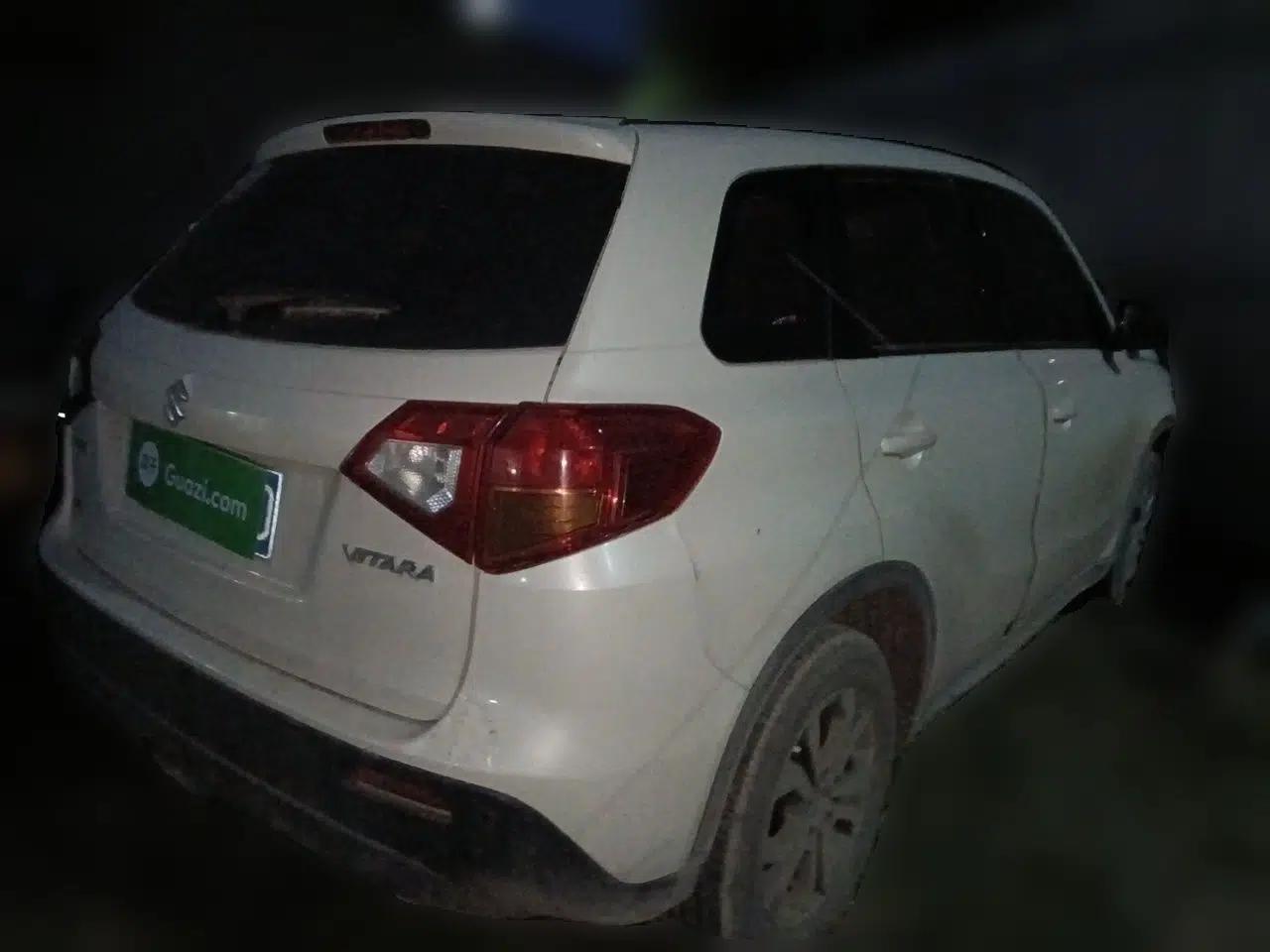 Suzuki Vitara 2016 1.6L Manual Two-Wheel Drive Entry-Level Trim — миниатюра 6
