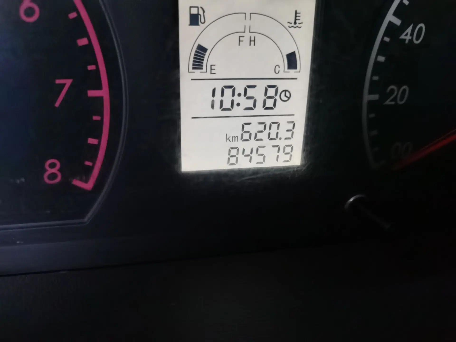 Suzuki Wagon R 2016 1.4L Manual Value Model — миниатюра 13