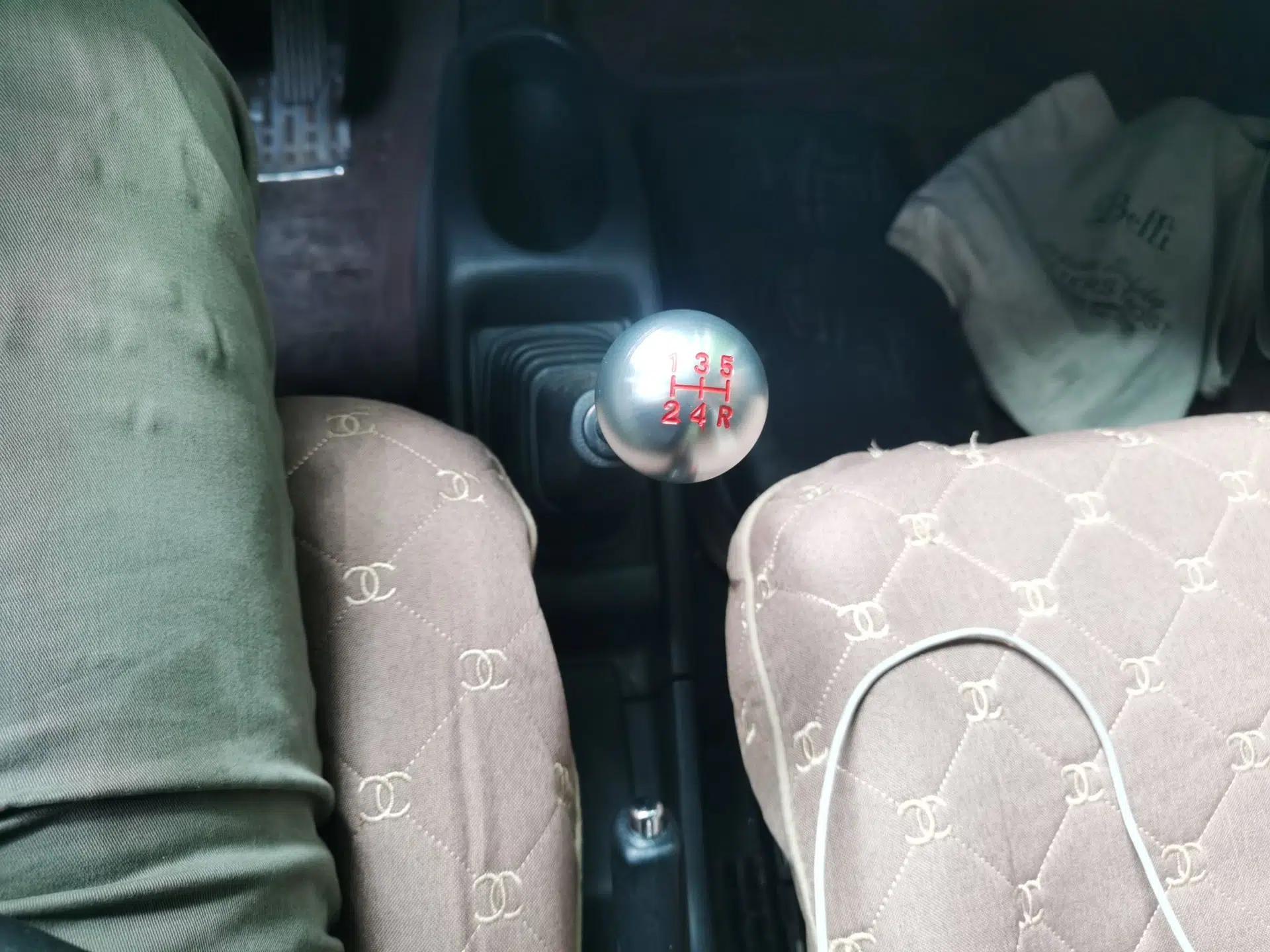Suzuki Wagon R 2016 1.4L Manual Value Model — миниатюра 15
