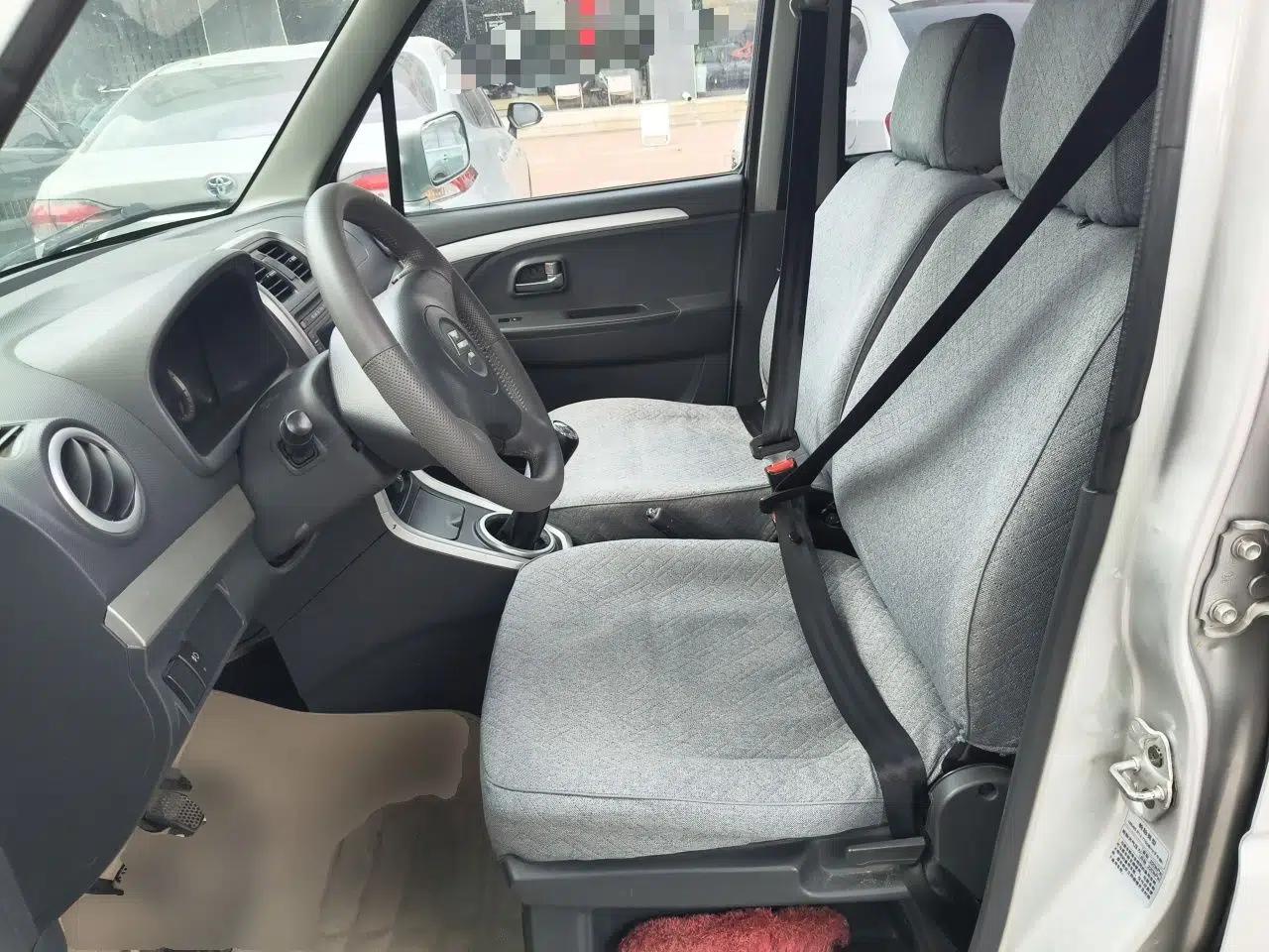 Suzuki Wagon R 2016 1.4L Manual Value Model — миниатюра 16