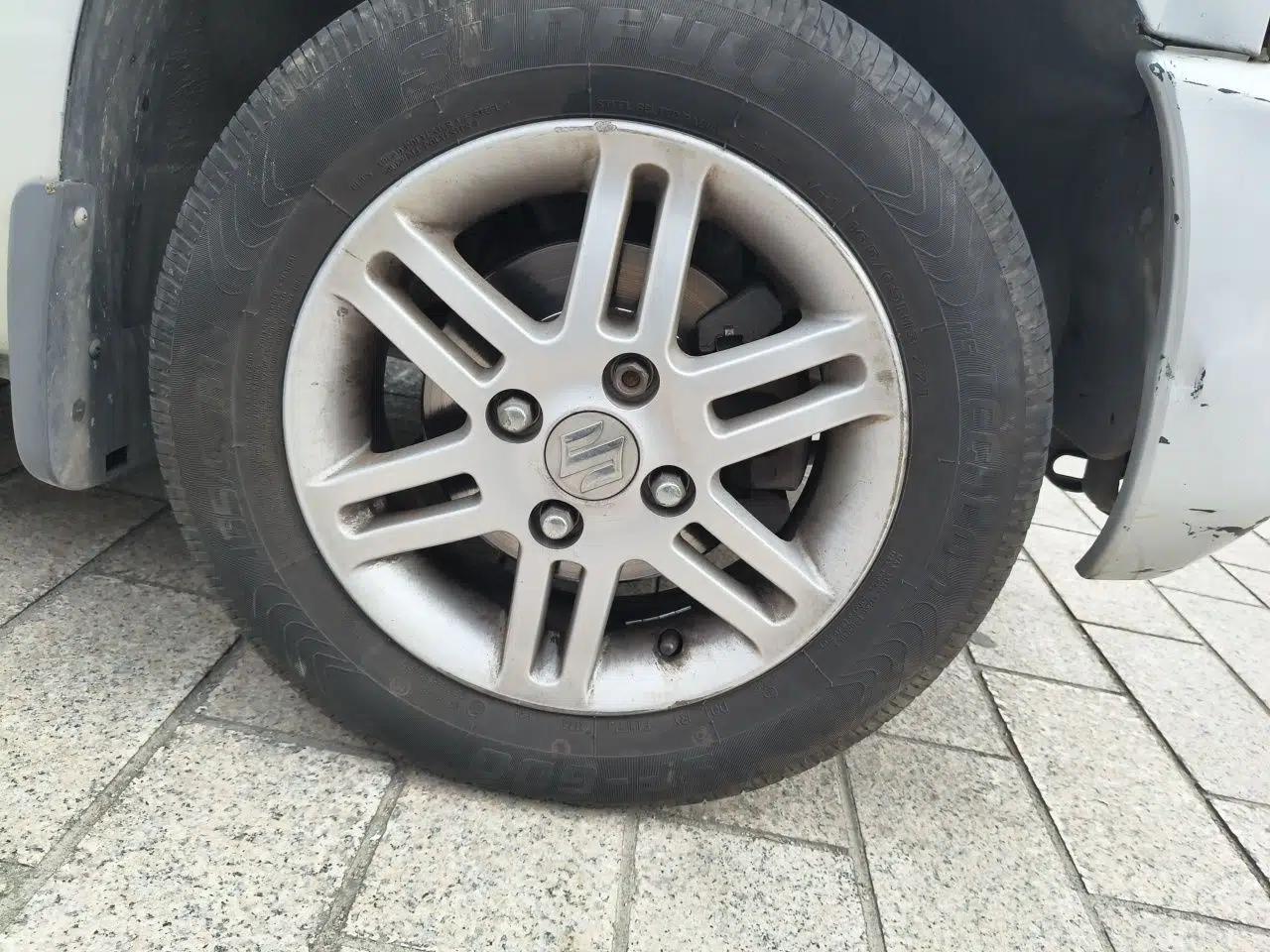 Suzuki Wagon R 2016 1.4L Manual Value Model — миниатюра 8