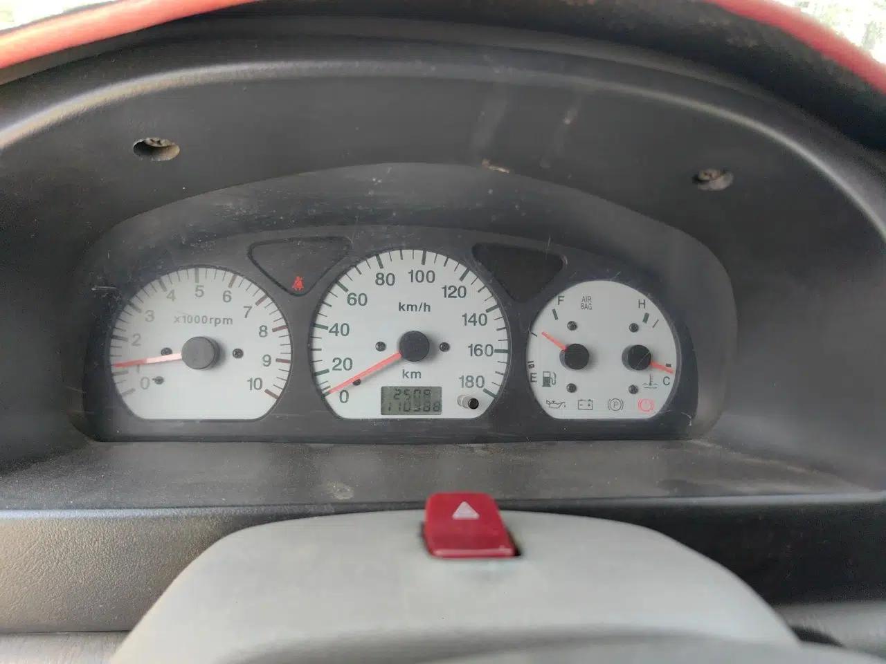 Suzuki Wagon R 2012 Entrepreneur Edition 1.0L Manual - Overdrive Type — миниатюра 12