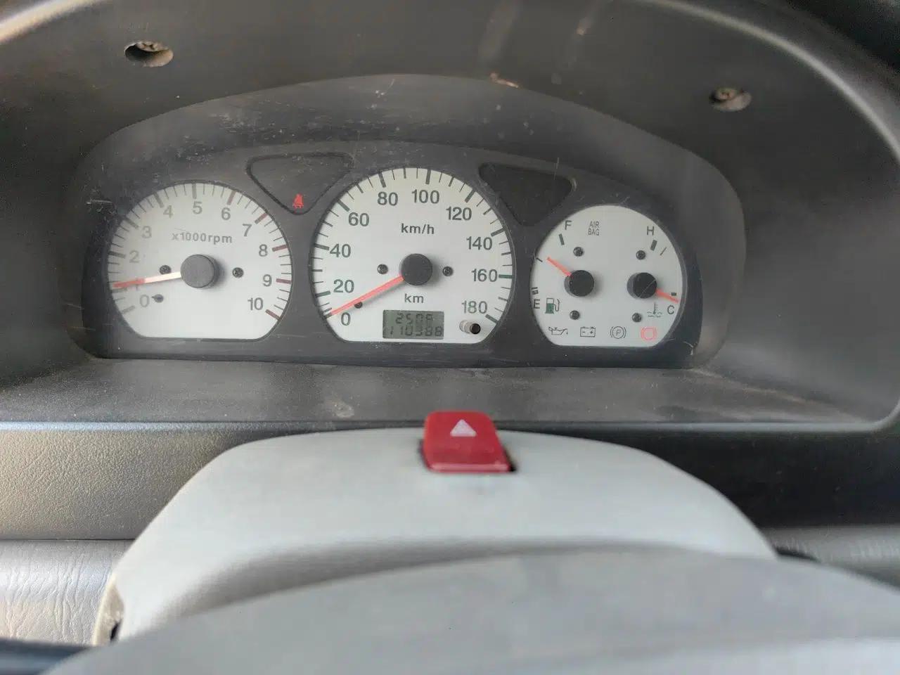 Suzuki Wagon R 2012 Entrepreneur Edition 1.0L Manual - Overdrive Type — миниатюра 13