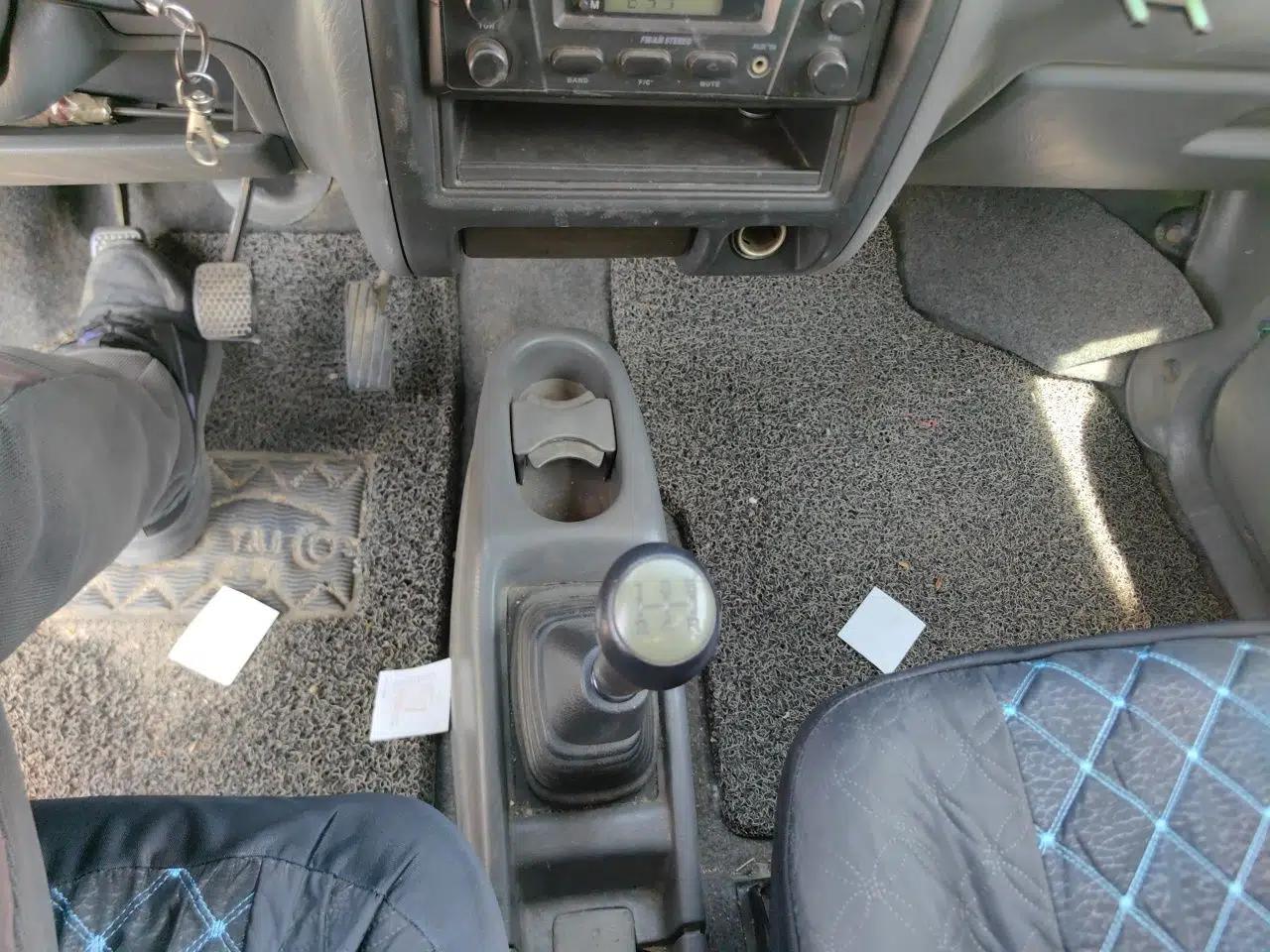 Suzuki Wagon R 2012 Entrepreneur Edition 1.0L Manual - Overdrive Type — миниатюра 15