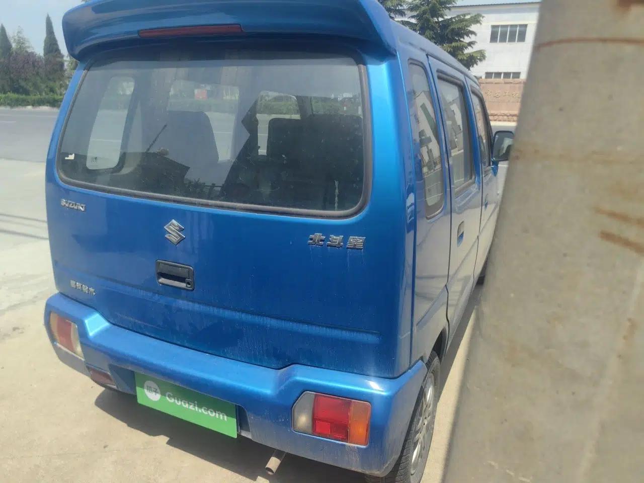 Suzuki Wagon R 2012 Entrepreneur Edition 1.0L Manual - Overdrive Type — миниатюра 6